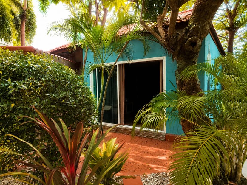 Bungalow 6